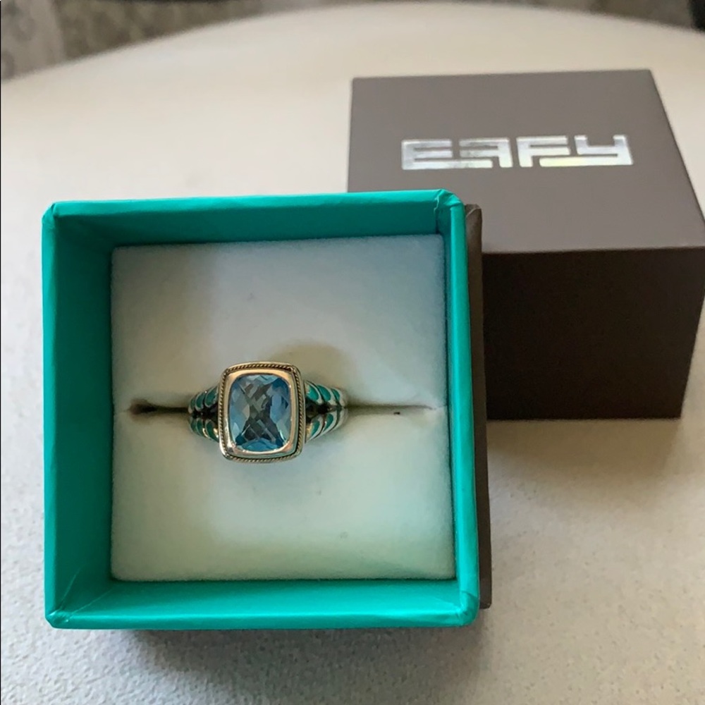 Effy Blue topaz ring. Size7.